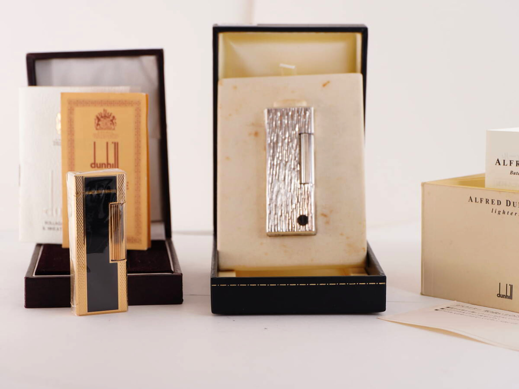 dunhill ダンヒル表記 ガスライター 2点 ケース・書類類付 ジャンク品