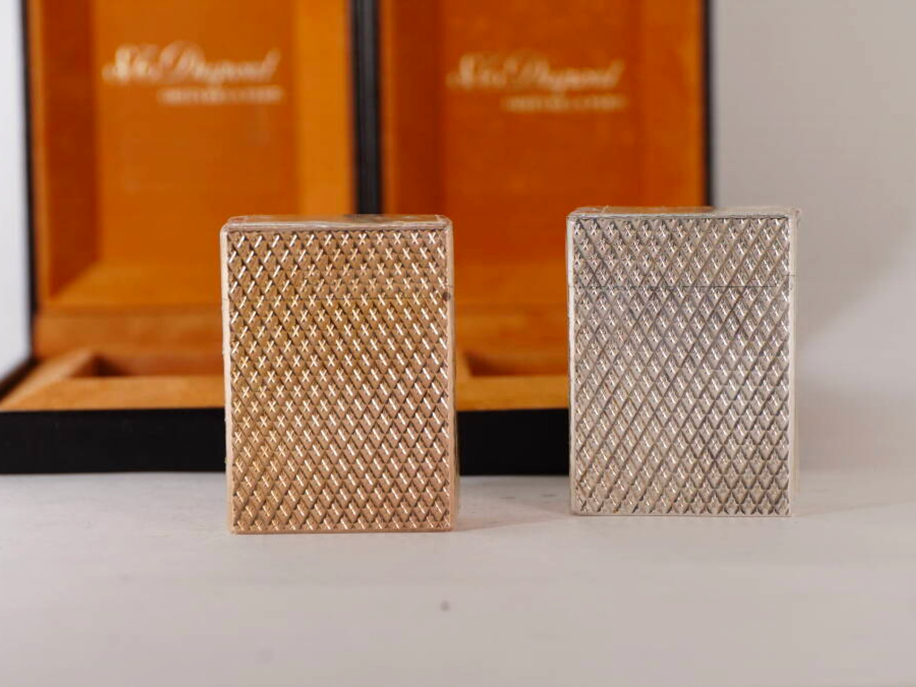S.T.Dupont エステーデュポン L1系 ガスライター 2点セット 原箱付 ゴールド系 シルバー系 現状品 · plate 3
