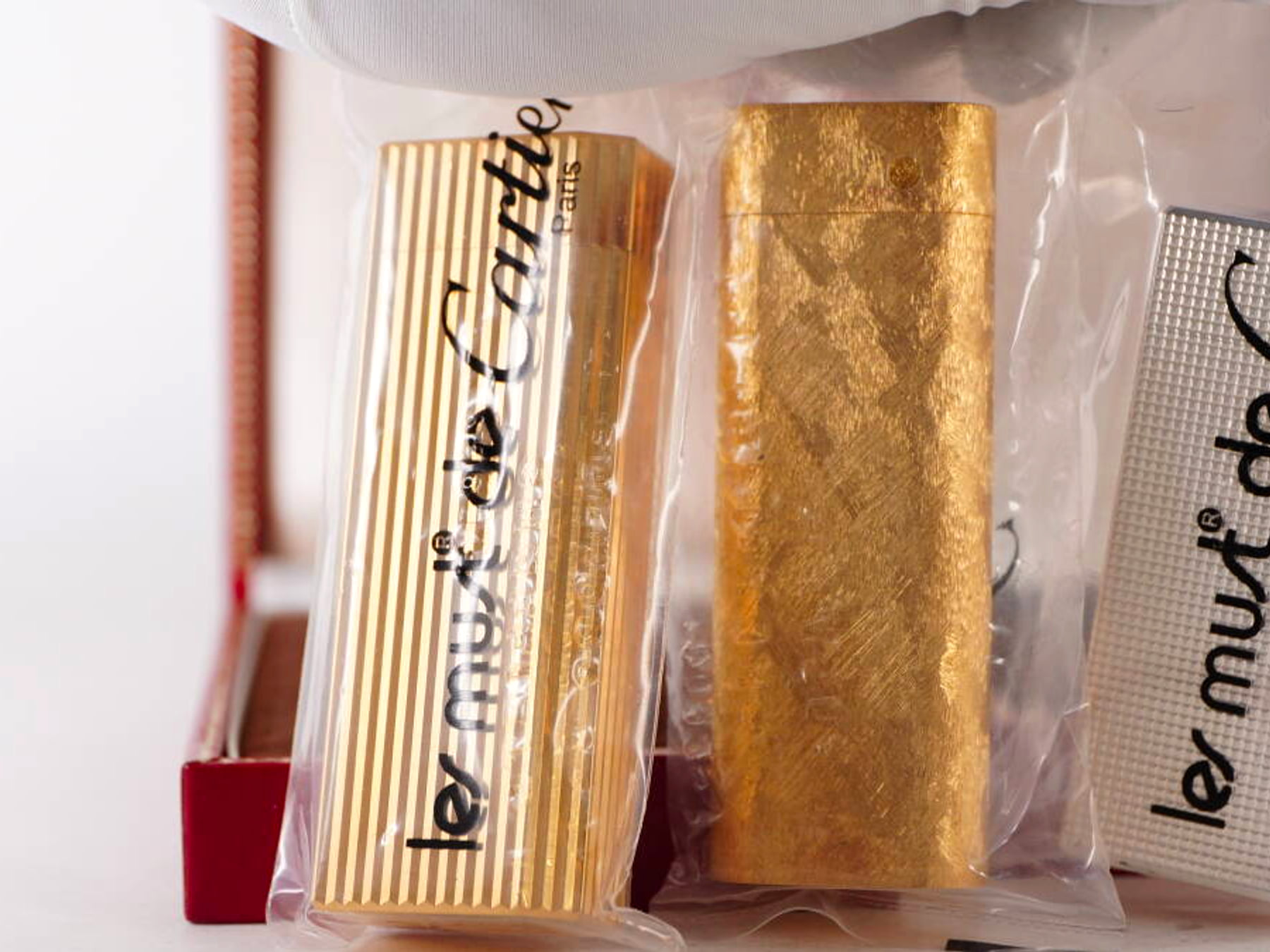 Cartier カルティエ ガスライター 3点セット 原箱付 ゴールドカラー シルバーカラー 各種デザイン 現状品 · plate 2