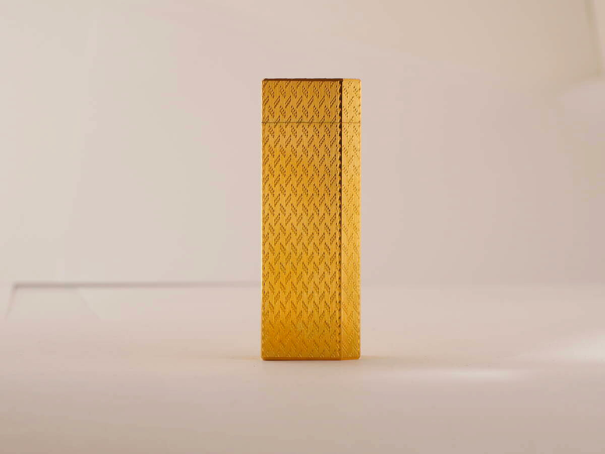 Cartier カルティエ ガスライター 1点 ゴールドカラー 五角形状 総柄