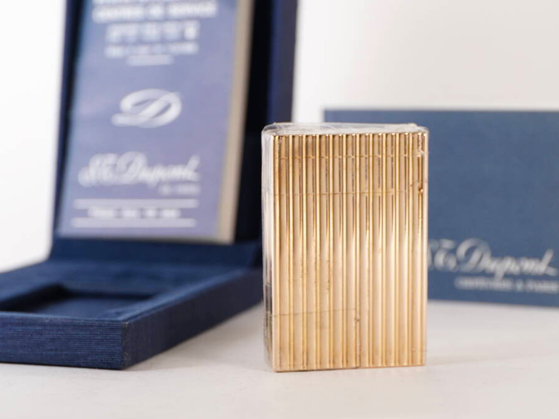 S.T.Dupont エステーデュポン L2系 ガスライター 1点 原箱付 ゴールドカラー ストライプ調 現状品 · plate 10